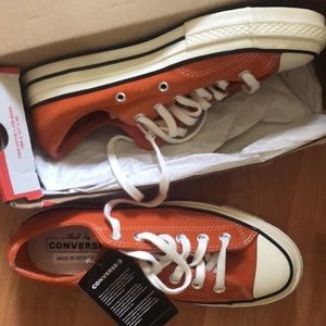 NWT Converse 70 Low Orange Suede Wmns 8